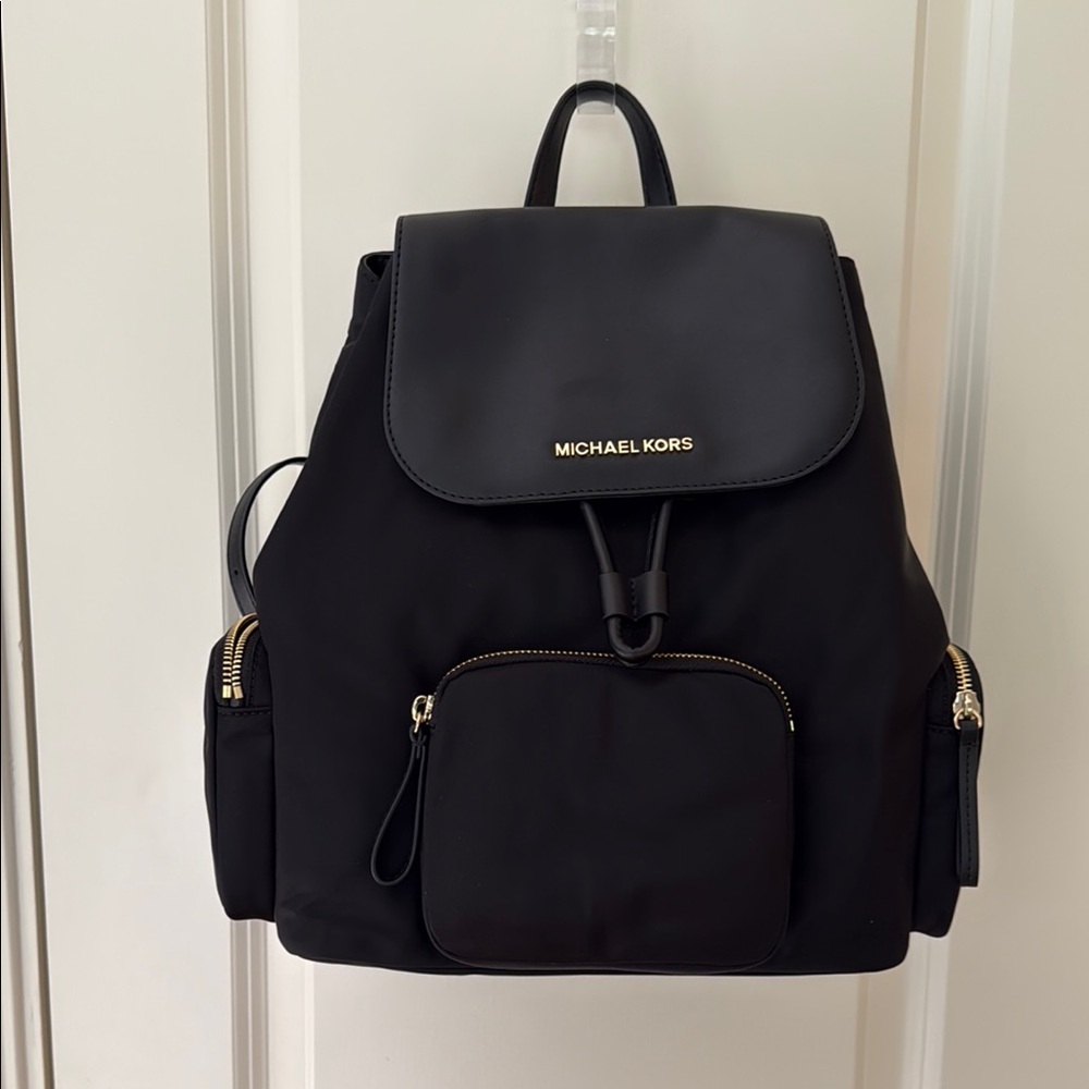 Michael Kors Abbey Lg Cargo Black Backpack